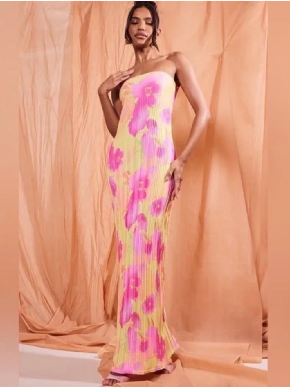 PrettyLittleThing Floral Strapless Maxi Dress